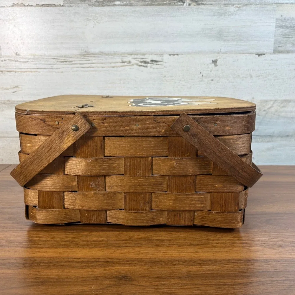 Vintage Woven Picnic Basket Hand Painted Cows‎ 13x12x6.5 Double Handle